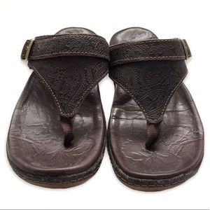 L.L. Bean Brown Etched Detail Flip-Flop Sandals